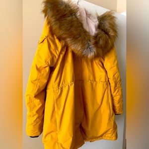 Warm bomber jacket w fur lining